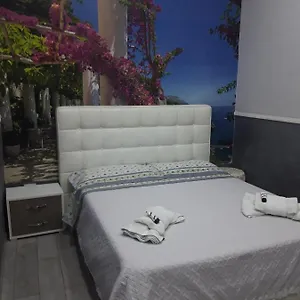 Bed & Breakfast Panorama 17, Neapol