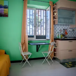 Casa vacanze Funny House Consalvo, Napoli